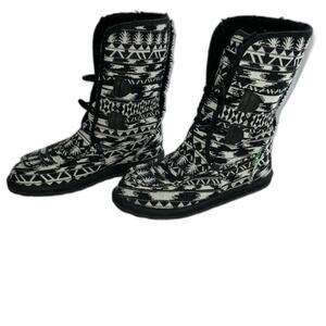 SANUK Horizon Aztec Black/white Sidewalk Surfer Boots Yoga Mat Sole Size 6